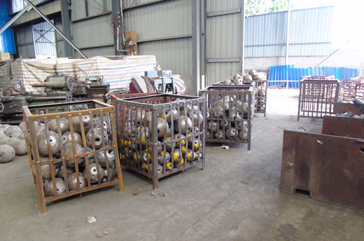 成品螺栓球待發